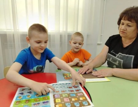 В младшей группе мальчиков прошло творческое занятие